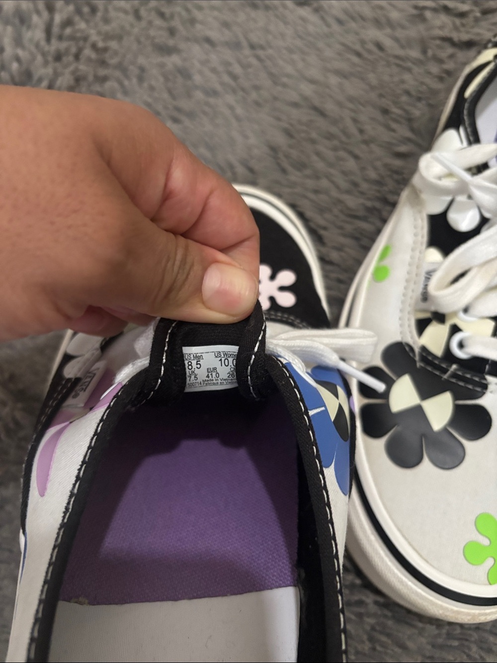 Vans Black & White Floral Skate Shoes with Pastel Accents - Picture 4 of 6